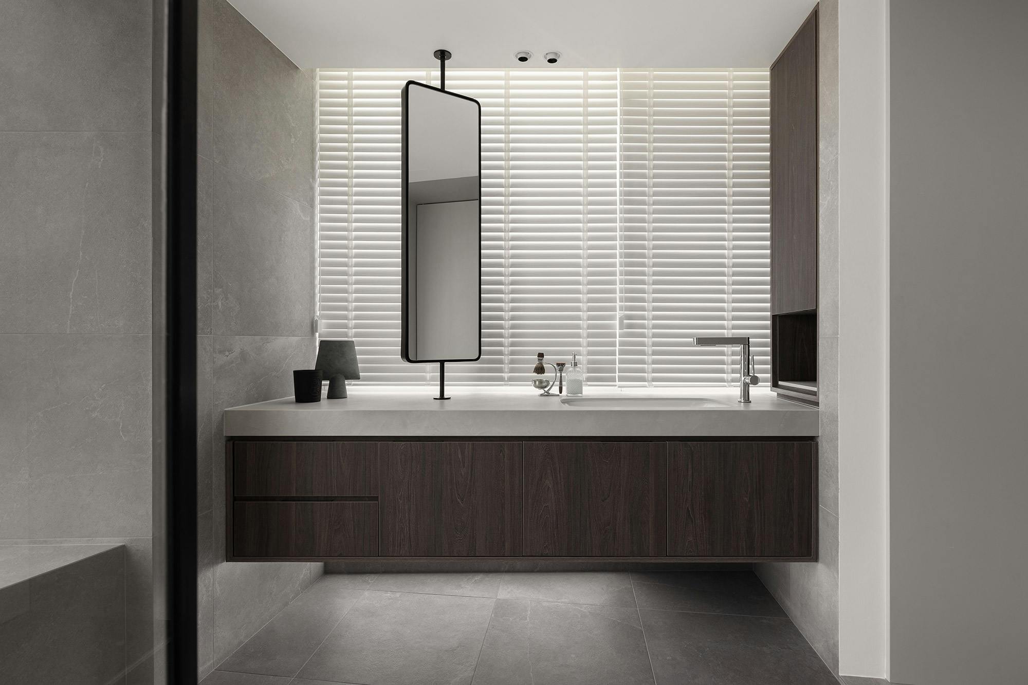 Image number 52 of the current section of Bathrooms of Cosentino USA