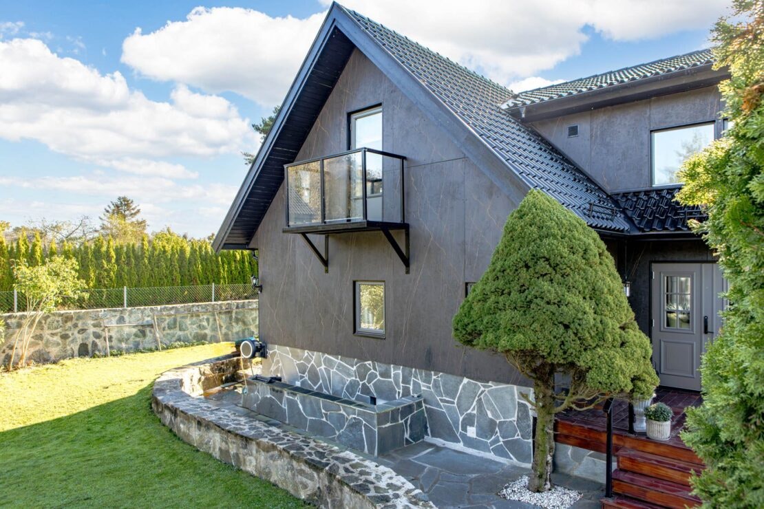 Dekton Laurent Facade Pool Janne (2) Dekton Laurent Facade Pool Janne (2)