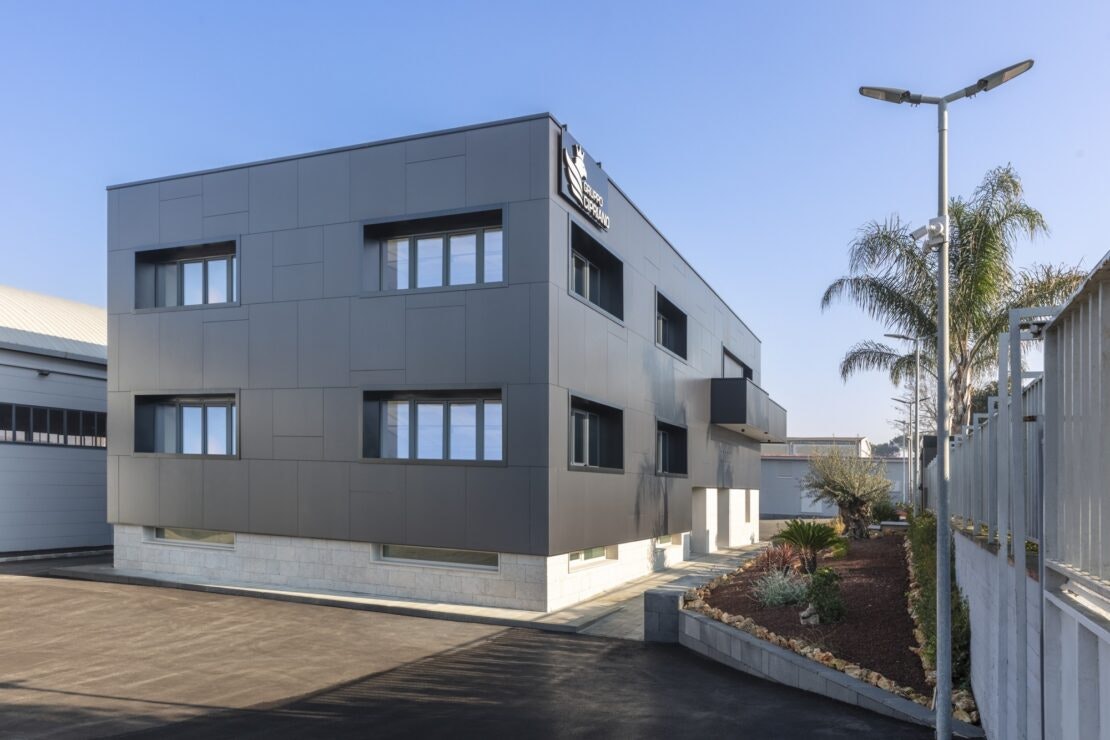 Facade CGF (4) Facade CGF (4)