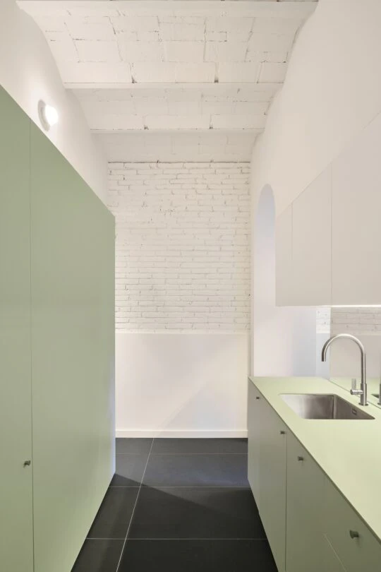 La Dolors (4) La Dolors (4)