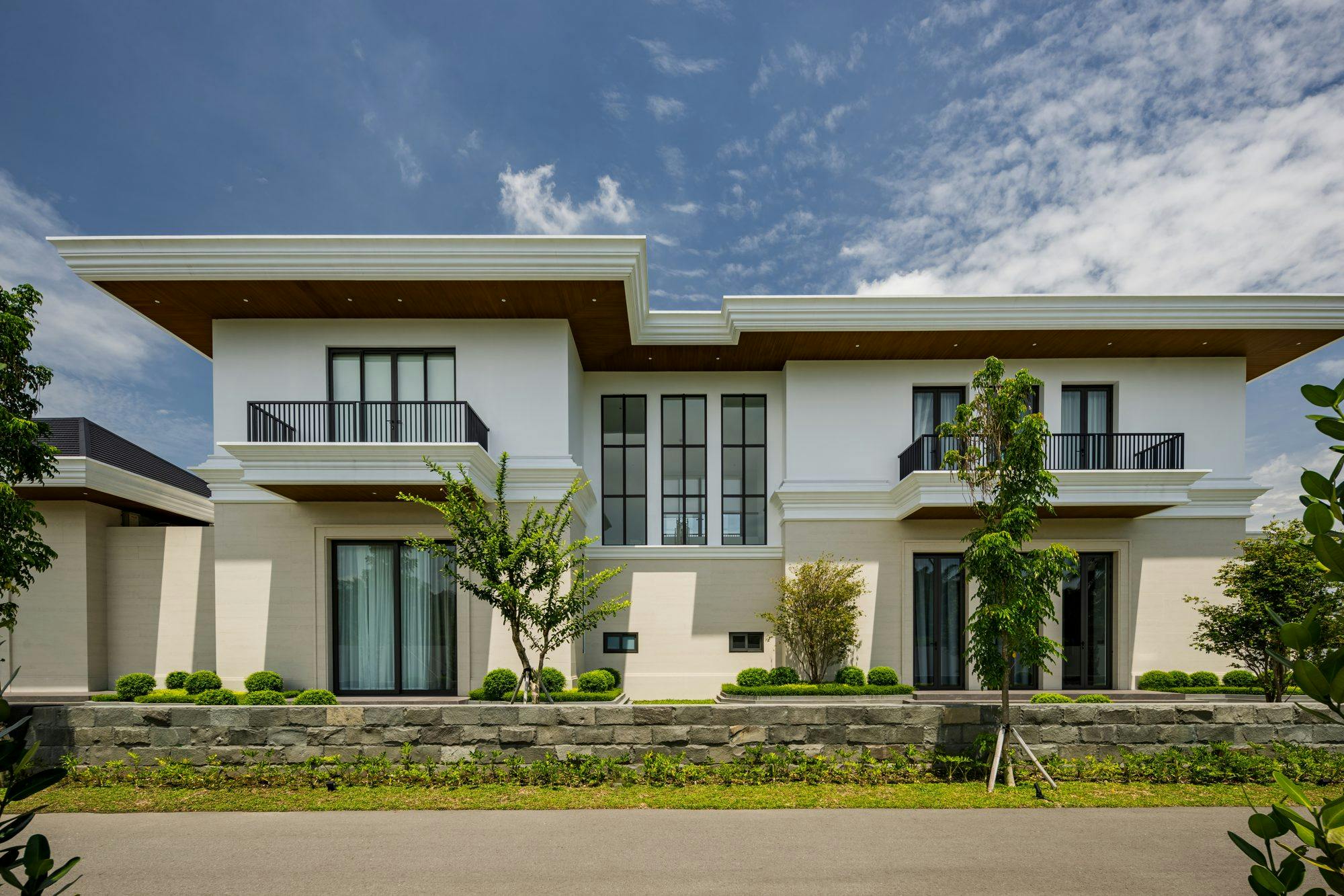 Tandem House by TiniTj Interior (12) Image 46 of Tandem House by TiniTj Interior 12.jpg?auto=format%2Ccompress&ixlib=php 3.3 in Integral services for International Projects - Cosentino