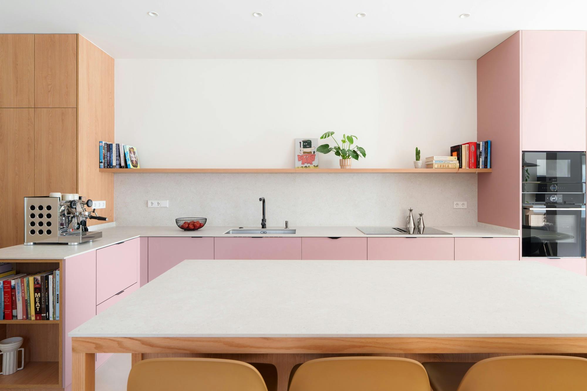 Vvienda GB53 (3) Image 33 of Vvienda GB53 3.jpg?auto=format%2Ccompress&ixlib=php 3.3 in A silent luxury exercise with Dekton flowing through the spaces - Cosentino