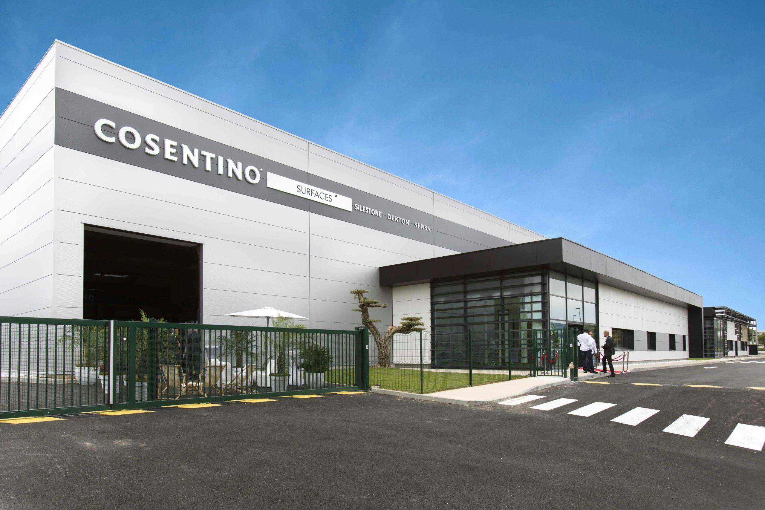 Cosentino opens a new centre in Marseilles - Cosentino 001 Cosentino Vitrolles ©MatthieuColin red 1 scaled | Cosentino