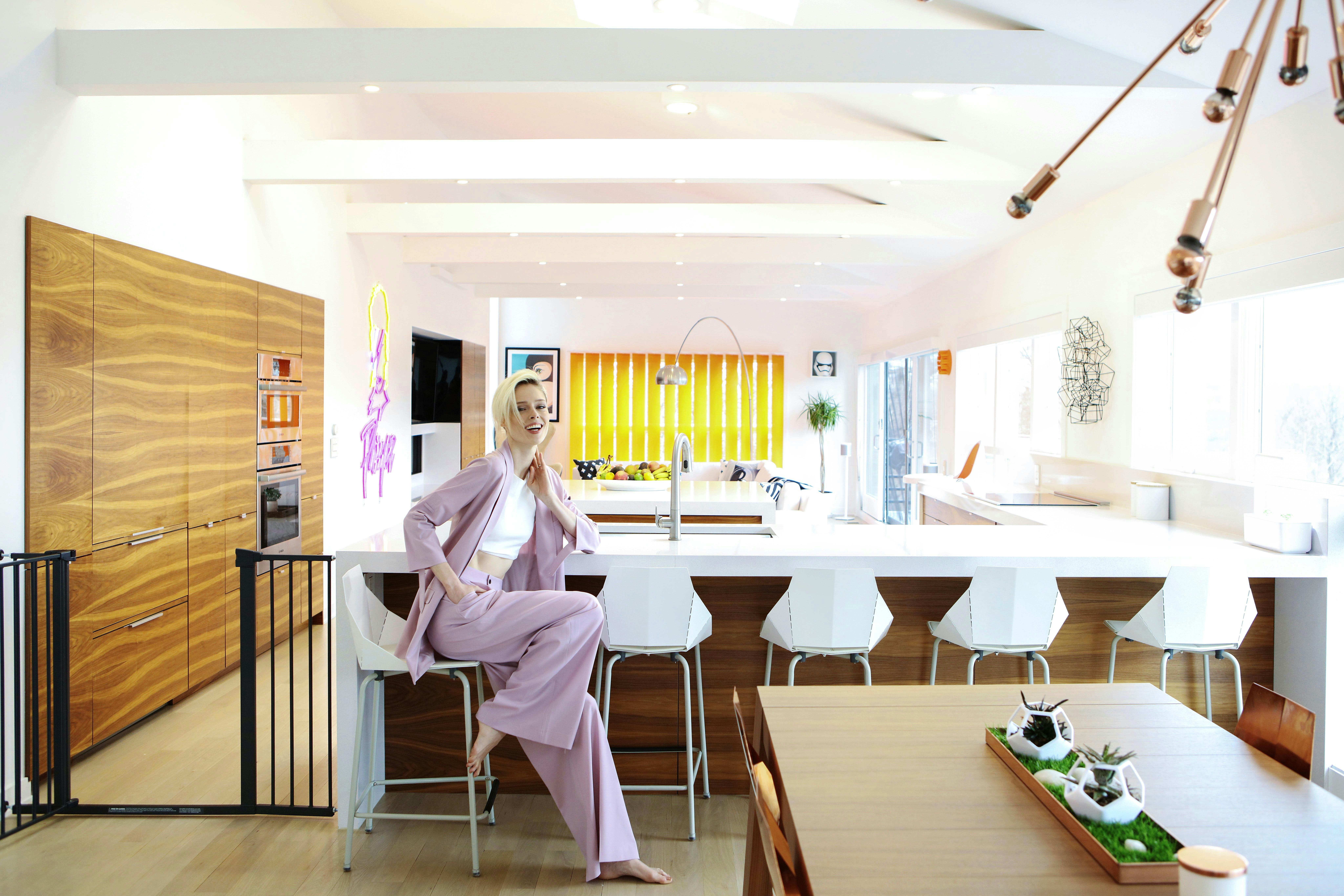 Supermodel Coco Rocha's perfect kitchen - Cosentino 6. coco rocha kitchen overall with coco 2 | Cosentino