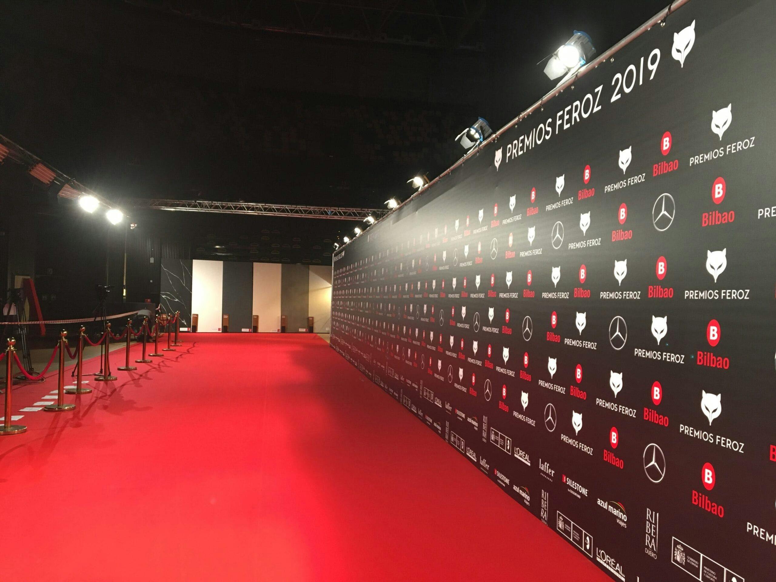 Image of Alfombra roja Premios Feroz 2019 Tablas Silestone 1 scaled - Cosentino Image of Alfombra roja Premios Feroz 2019 Tablas Silestone 1 scaled in Silestone® and 2019 Feroz Awards - Cosentino