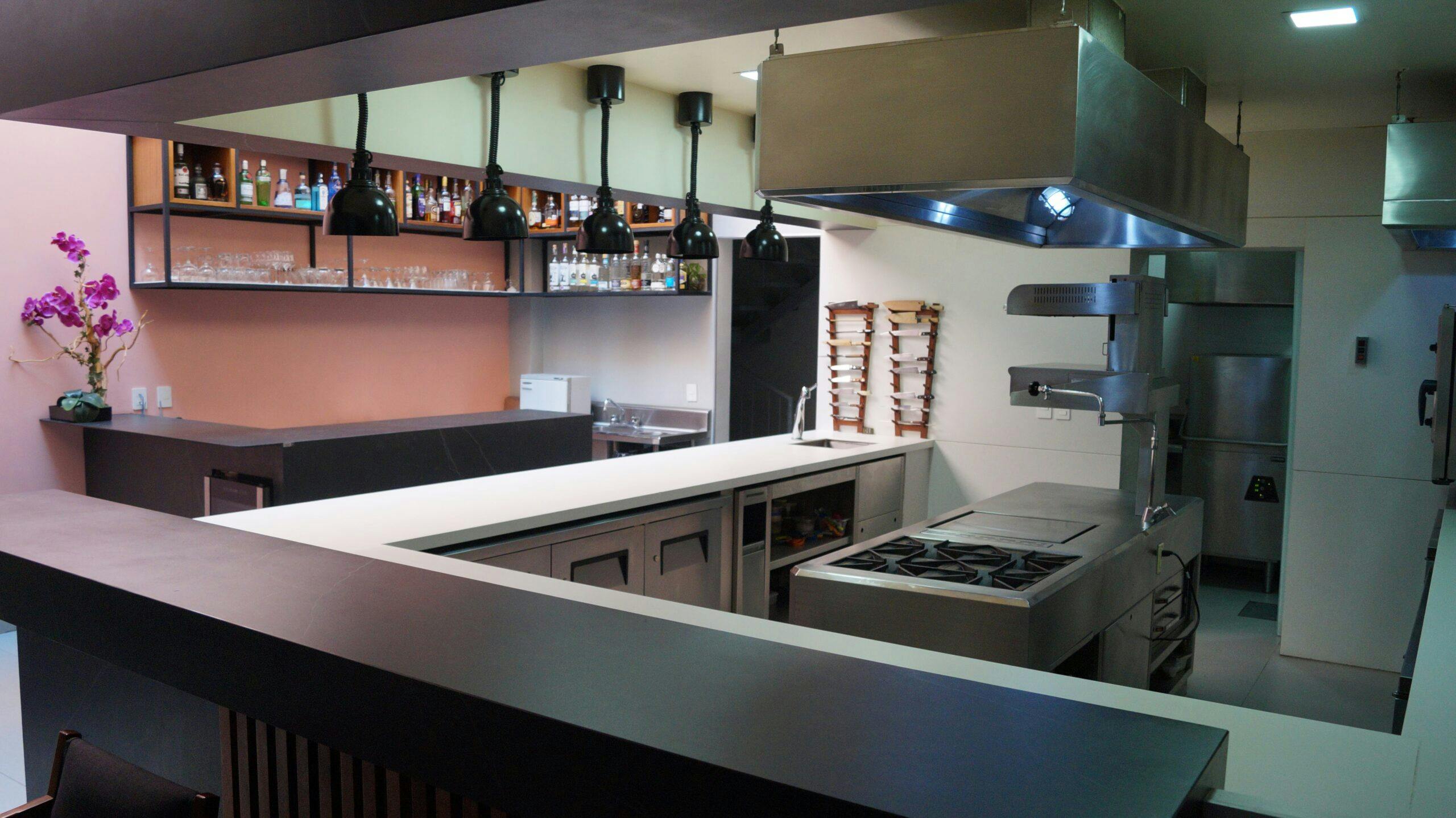 Mexico's Lorea Restaurant Blends Design and Taste with a Dekton Open Kitchen - Cosentino Cocina con superficies Dekton® Kelya y Dekton® Zenith 01 2 scaled | Cosentino