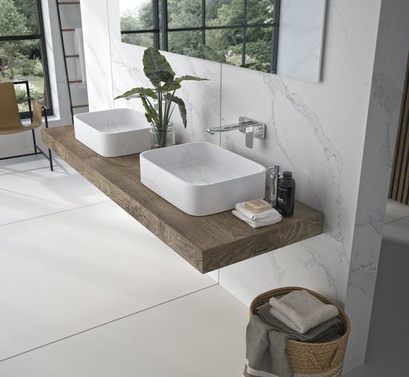 Image 35 of Lavabo Marie by Silestone y revestimiento pared Color Silestone Calacatta Gold 5 1 in Cosentino presents its Dekton and Silestone novelties at Sicam 2019 - Cosentino