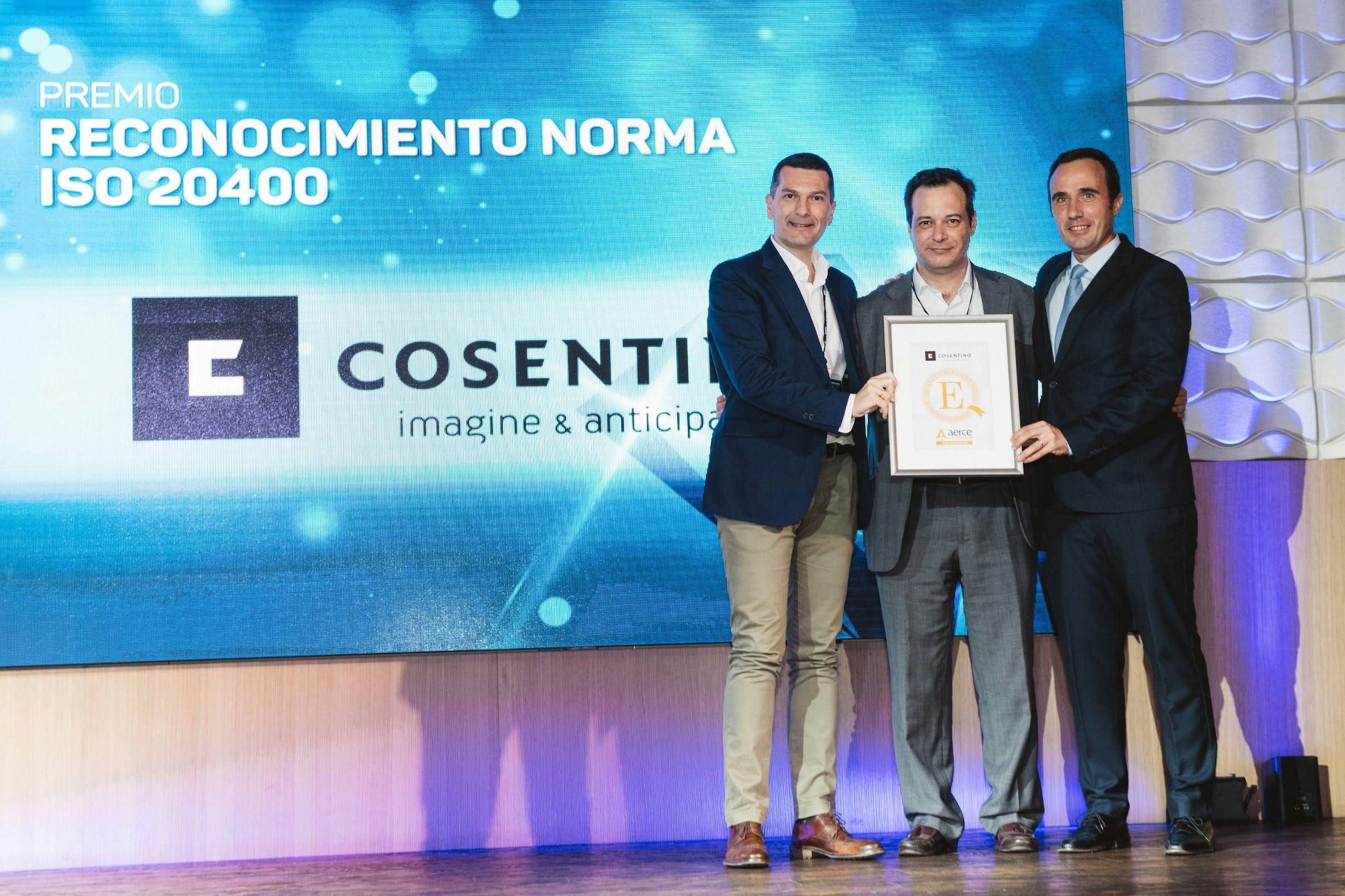 Image 32 of Premio Aerce Norma ISO Cosentino 1 in Cosentino shines in the X Edition of the "El Diamante de la Compra" Awards - Cosentino