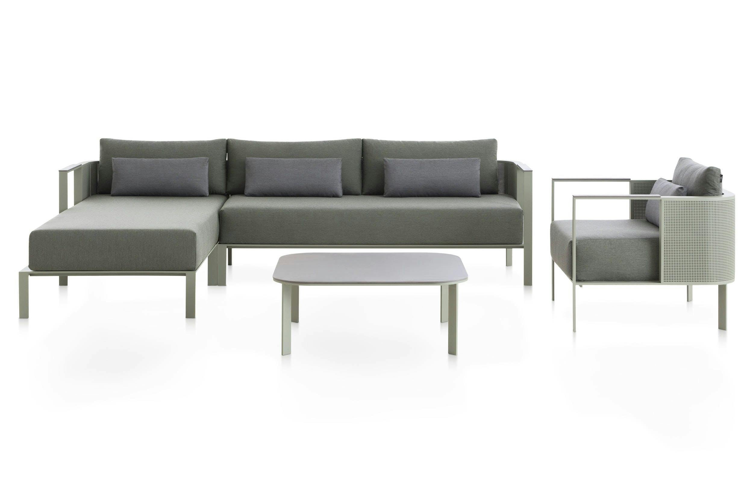 Image 33 of Solanas composition 2 1 in Outdoors spaces that break design boundaries with indoors - Cosentino