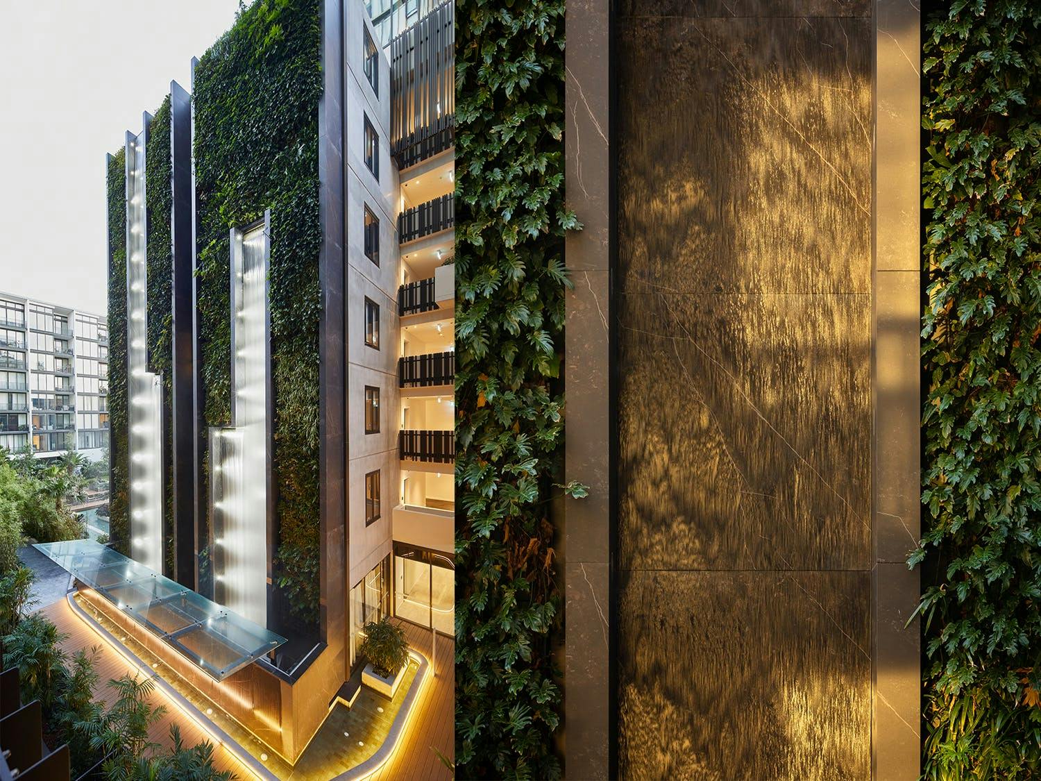 A 22 metre design challenge solved by Dekton® - Cosentino Waterform 01 5 | Cosentino