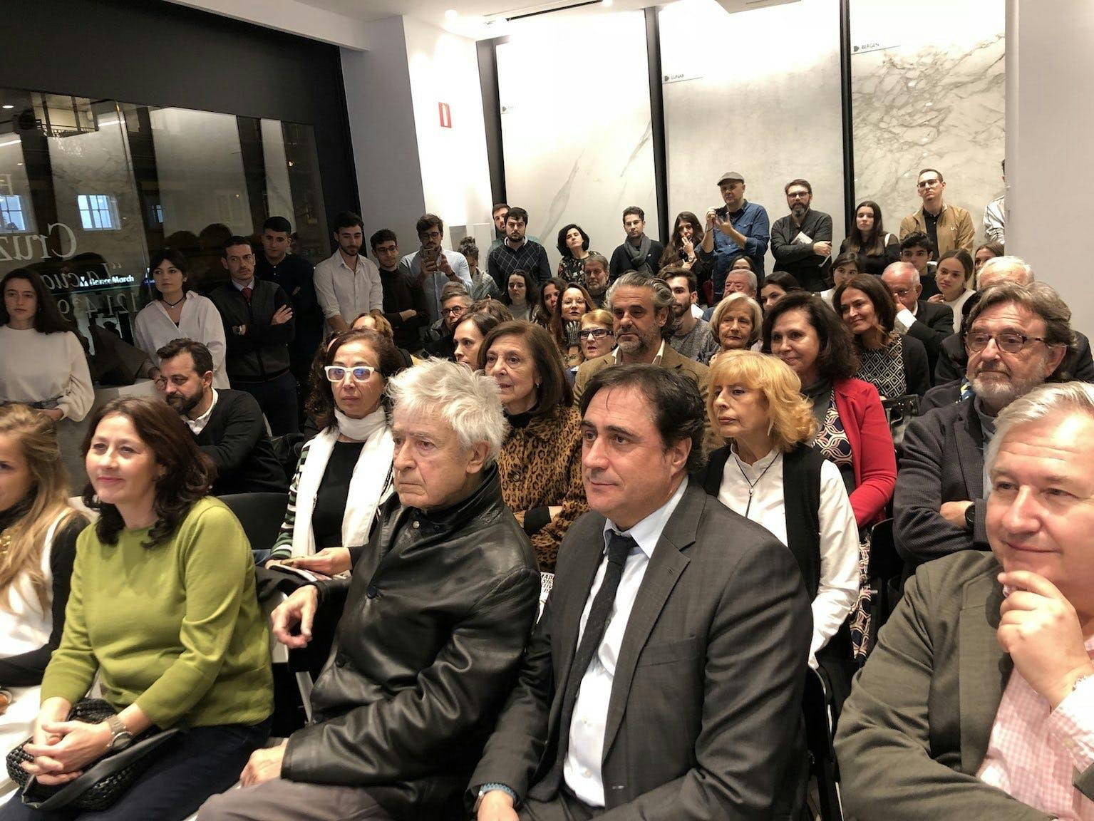 Pepe Cruz Novillo showcases his work "The Quadrature of the Circle" at Cosentino City Madrid - Cosentino expo cruz novillo cosentino city 2 1 | Cosentino