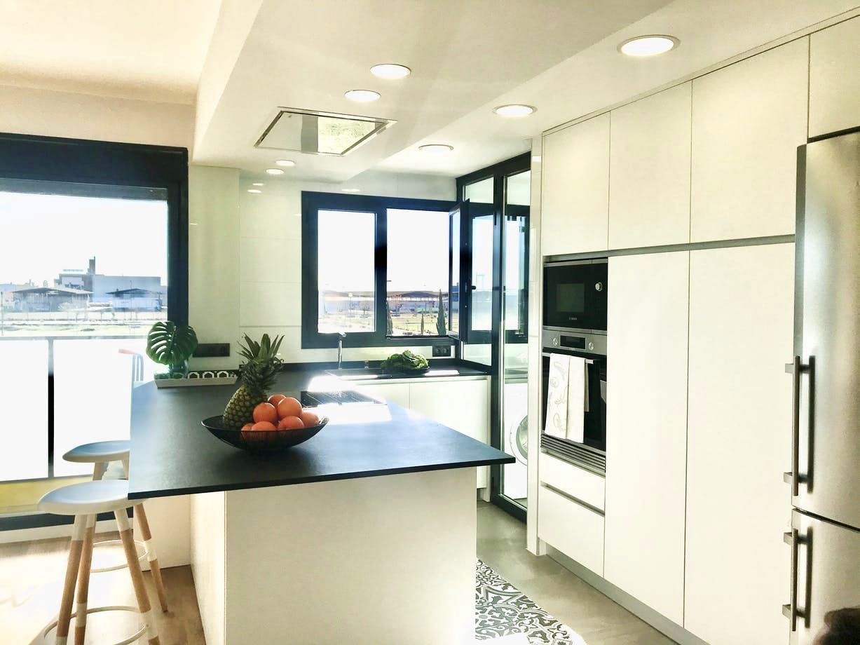 How to make your kitchen healthy by Rita Gasalla - Cosentino open concept kitchen | Cosentino