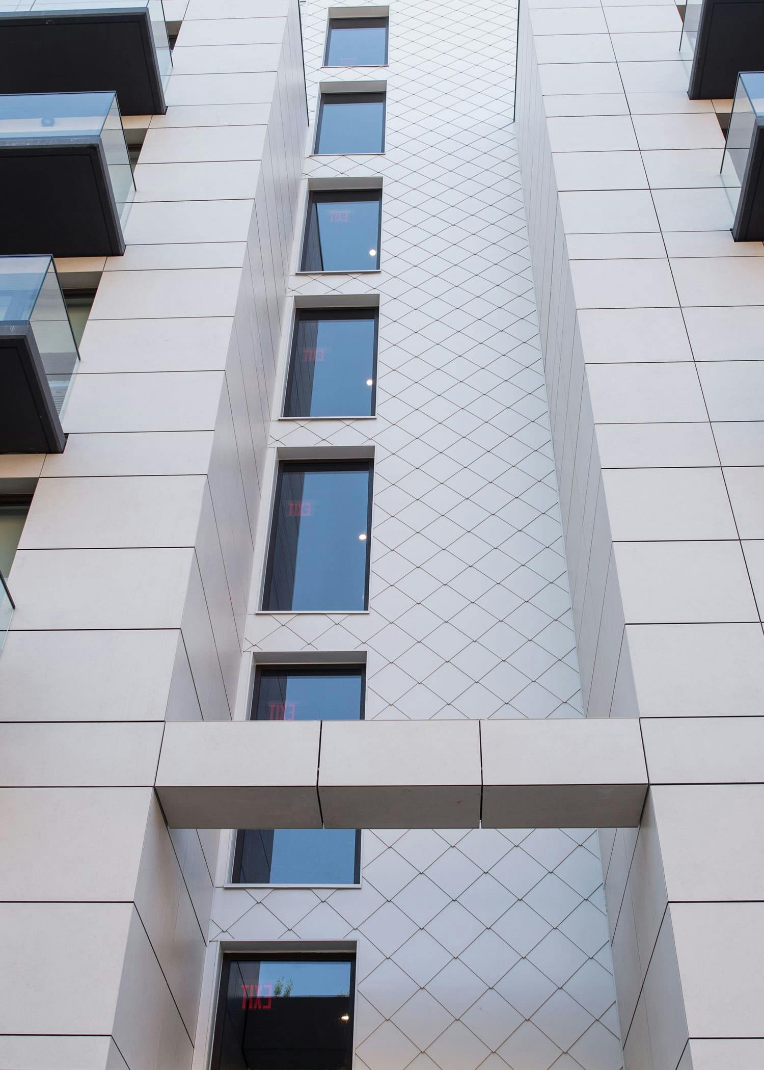 Image 35 of Ocean Ave 3 1.jpg?auto=format%2Ccompress&ixlib=php 3.3 in O2 Residential - Cosentino