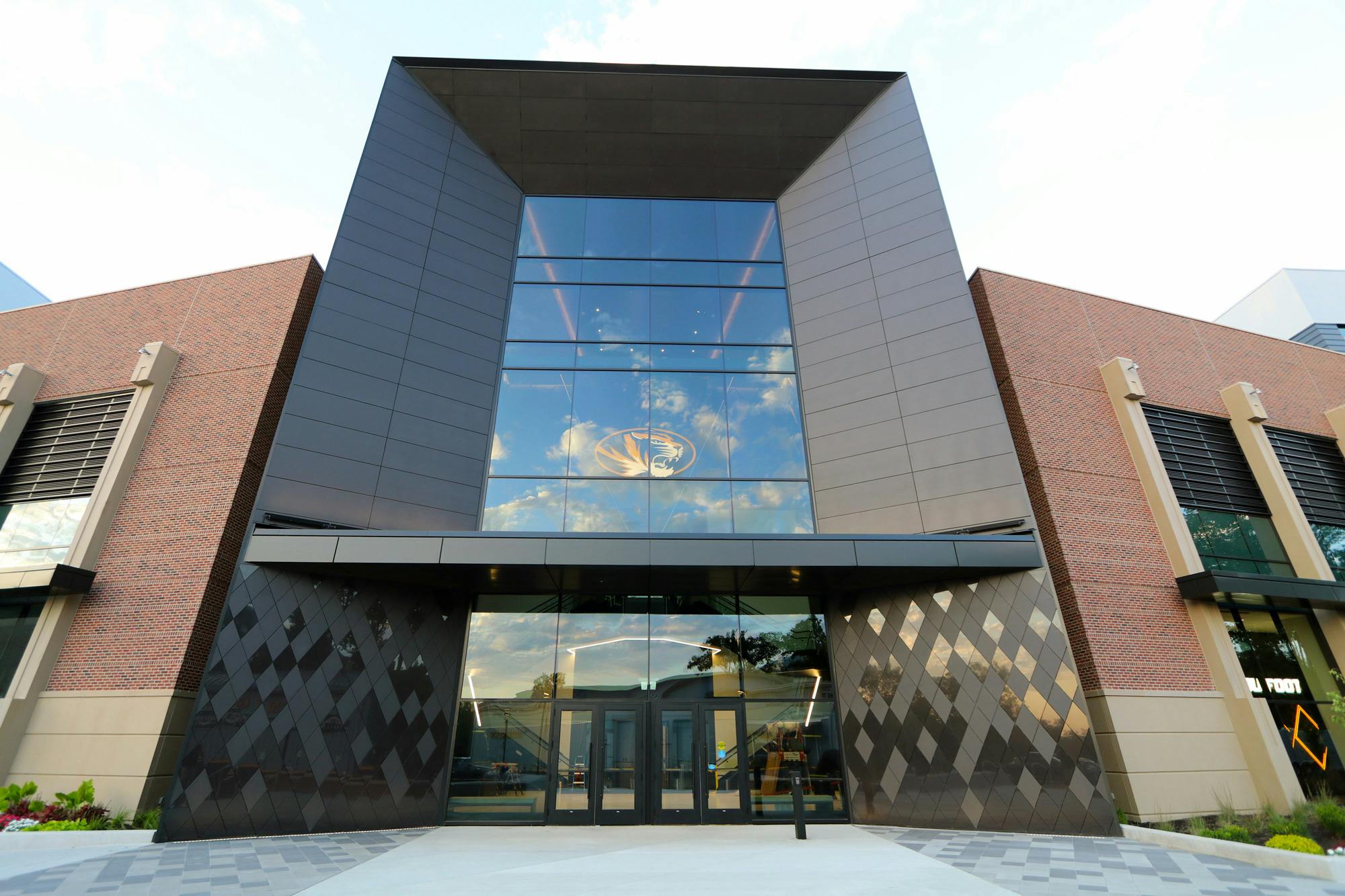 Image 35 of Univ of Missouri South End Zone 4 2.jpg?auto=format%2Ccompress&ixlib=php 3.3 in A state-of-the-art building in Lugo chooses Dekton to clad its complex façade - Cosentino