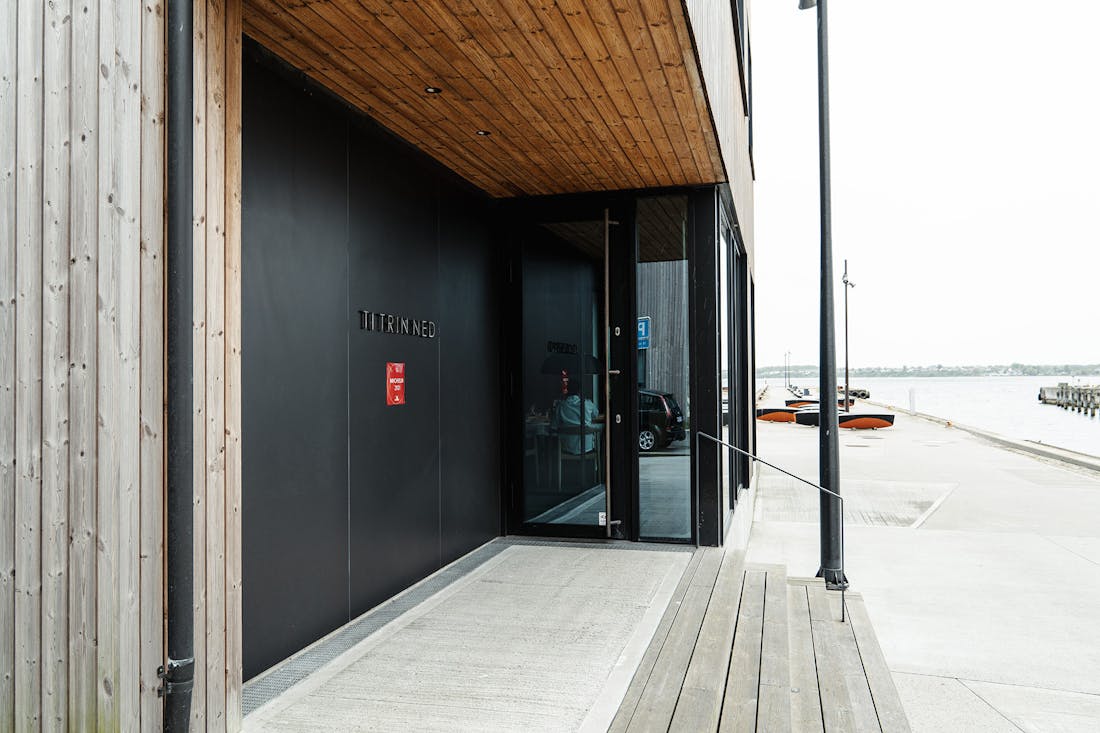 This Michelin-starred Danish restaurant uses Dekton on its façade to withstand the harsh marine environment