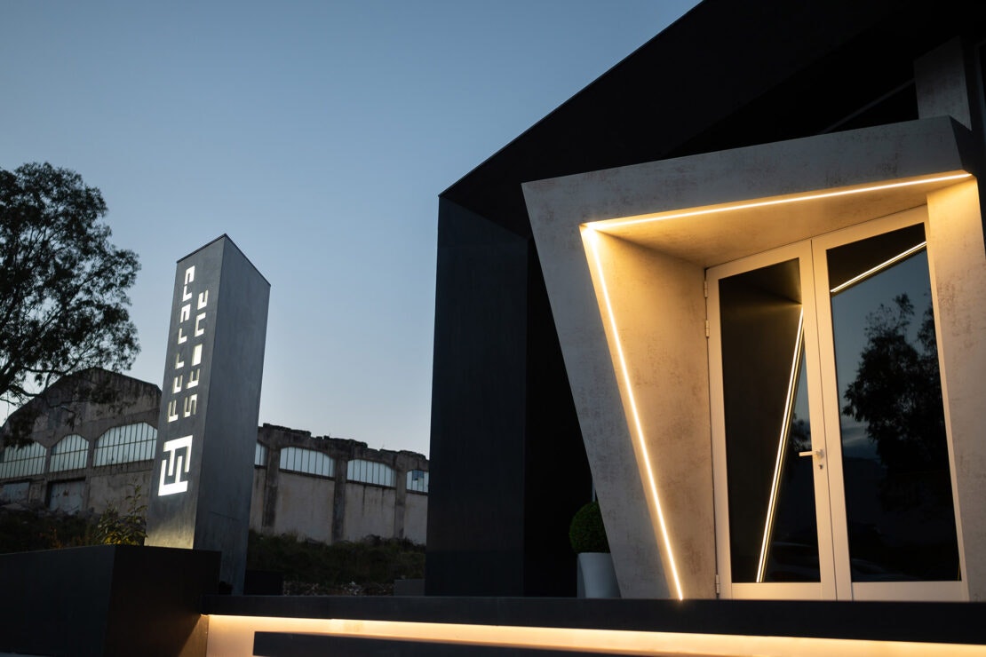 Ferrara-Stone-Headquarter-26 Ferrara-Stone-Headquarter-26