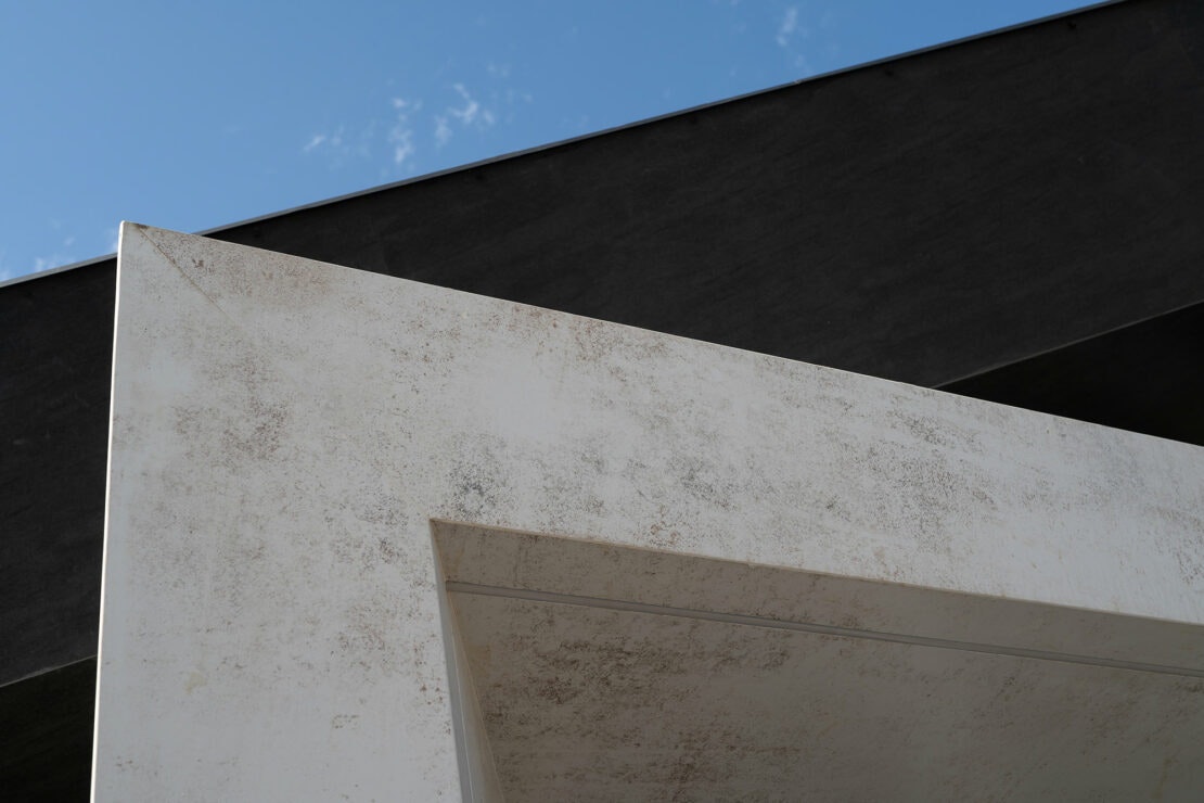 Ferrara-Stone-Headquarter-5 Ferrara-Stone-Headquarter-5