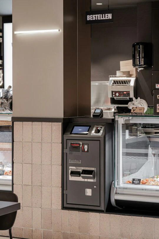 PilarShoots---Frydate---HR-39 PilarShoots---Frydate---HR-39