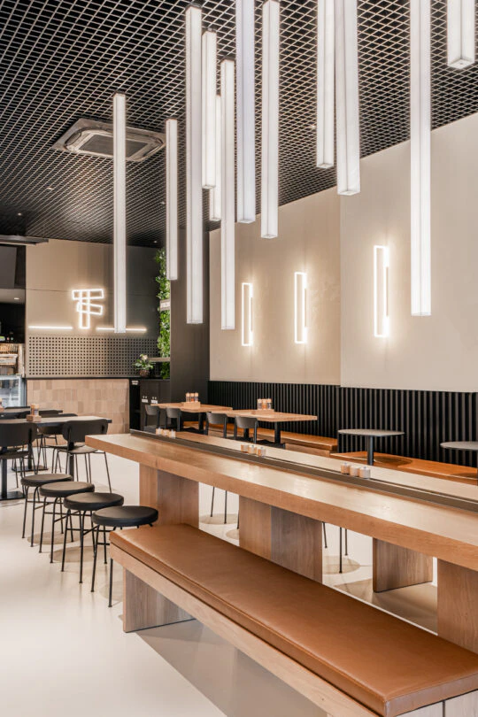 PilarShoots - Frydate - LR-14 PilarShoots - Frydate - LR-14