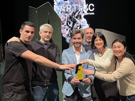 Image 35 of Earthic Lab Cosentino Fuorisalone Award.jpg?auto=format%2Ccompress&fit=crop&ixlib=php 3.3 in "Mercury Excellence Awards 2019" - Cosentino