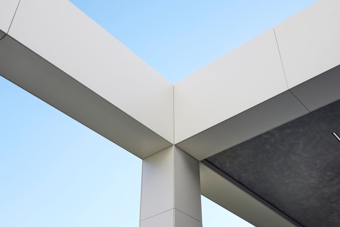 South_Lodge_Exteriors_241 South_Lodge_Exteriors_241