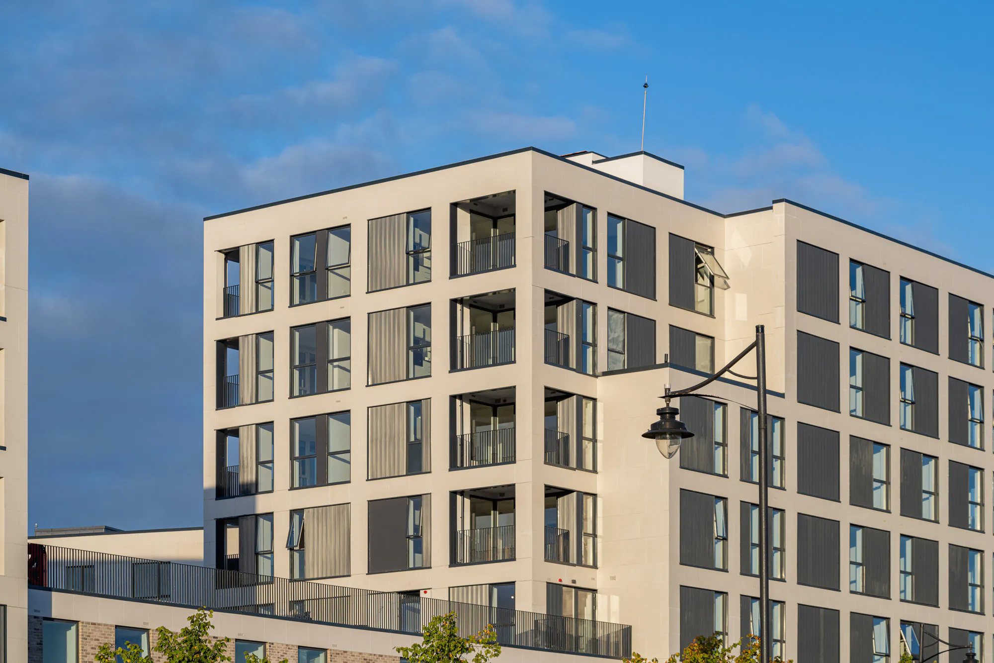 Cosentino-Northwood-Santry-Facade-web-9 Image 41 of Cosentino Northwood Santry Facade web 9.jpg?auto=format%2Ccompress&ixlib=php 3.3 in Dekton Aeris brings life to the façade of this Dublin building - Cosentino