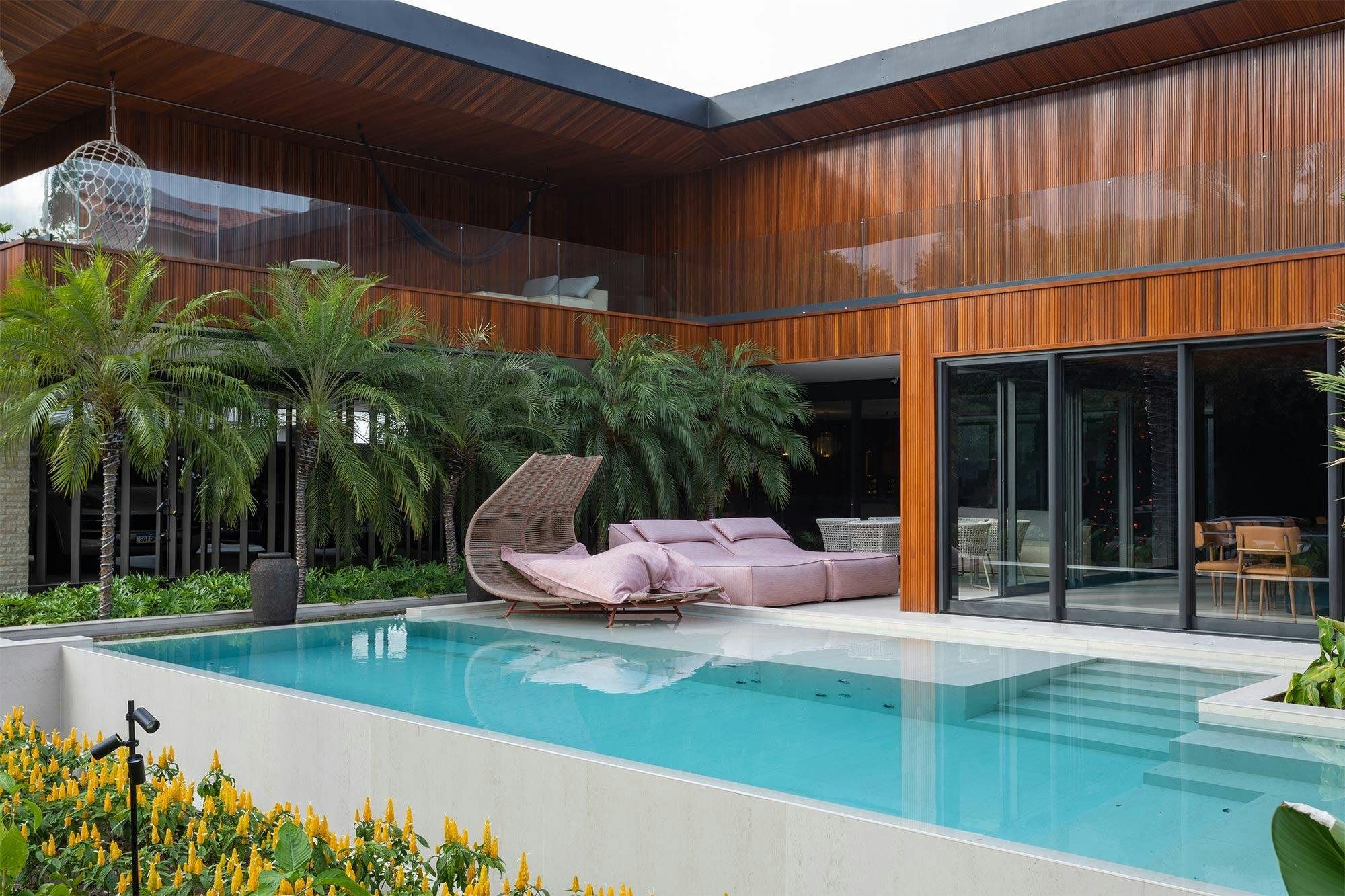 Casa-Orquidea-Bruna-Sa-(4) Image 41 of Casa Orquidea Bruna Sa 4.jpg?auto=format%2Ccompress&ixlib=php 3.3 in Casa Orquídeas: layers of sophistication and functionality with Dekton - Cosentino