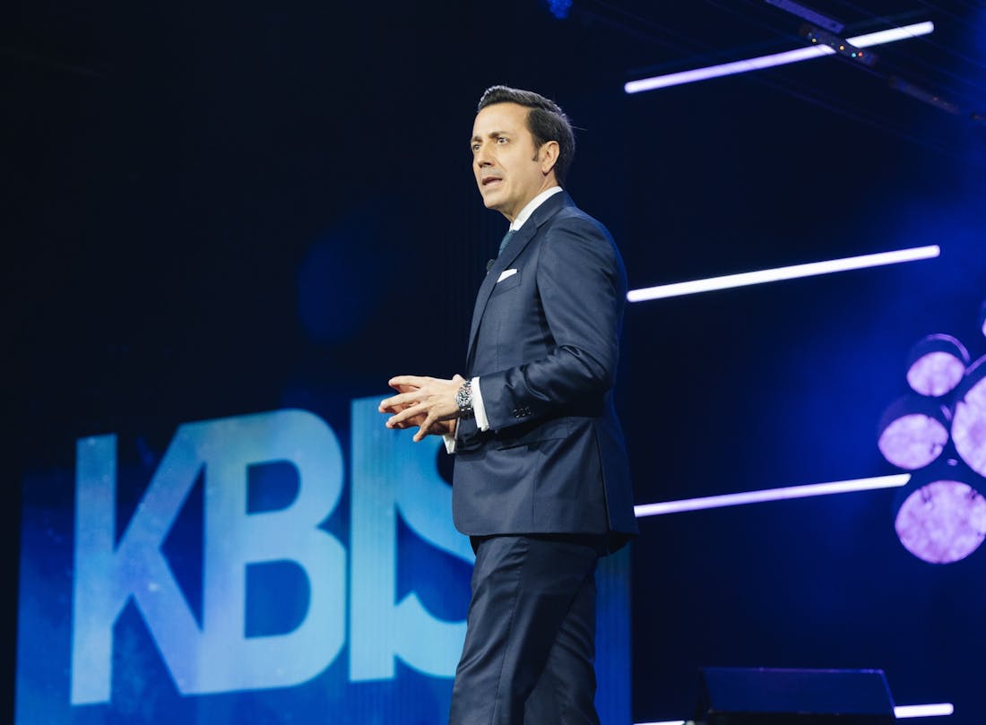 Eduardo_Cosentino_NKBA_KBIS_2025_4 Image 42 of Eduardo Cosentino NKBA KBIS 2025 4.jpg?auto=format%2Ccompress&fit=crop&ixlib=php 3.3 in Cosentino previews new innovations and solutions at KBIS 2025 - Cosentino