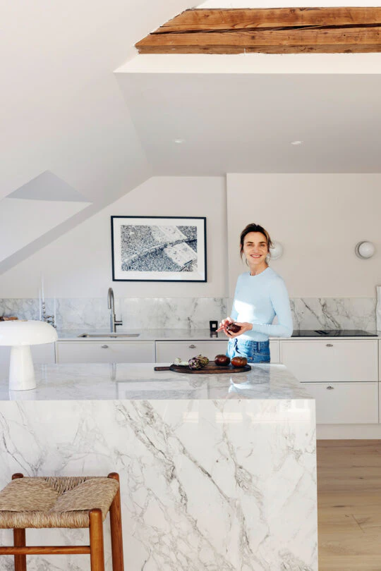 An elegant and functional kitchen in the penthouse of Norwegian