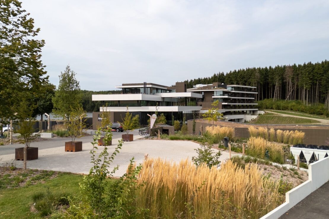 Facade Anatura Hotel (23) Facade Anatura Hotel (23)