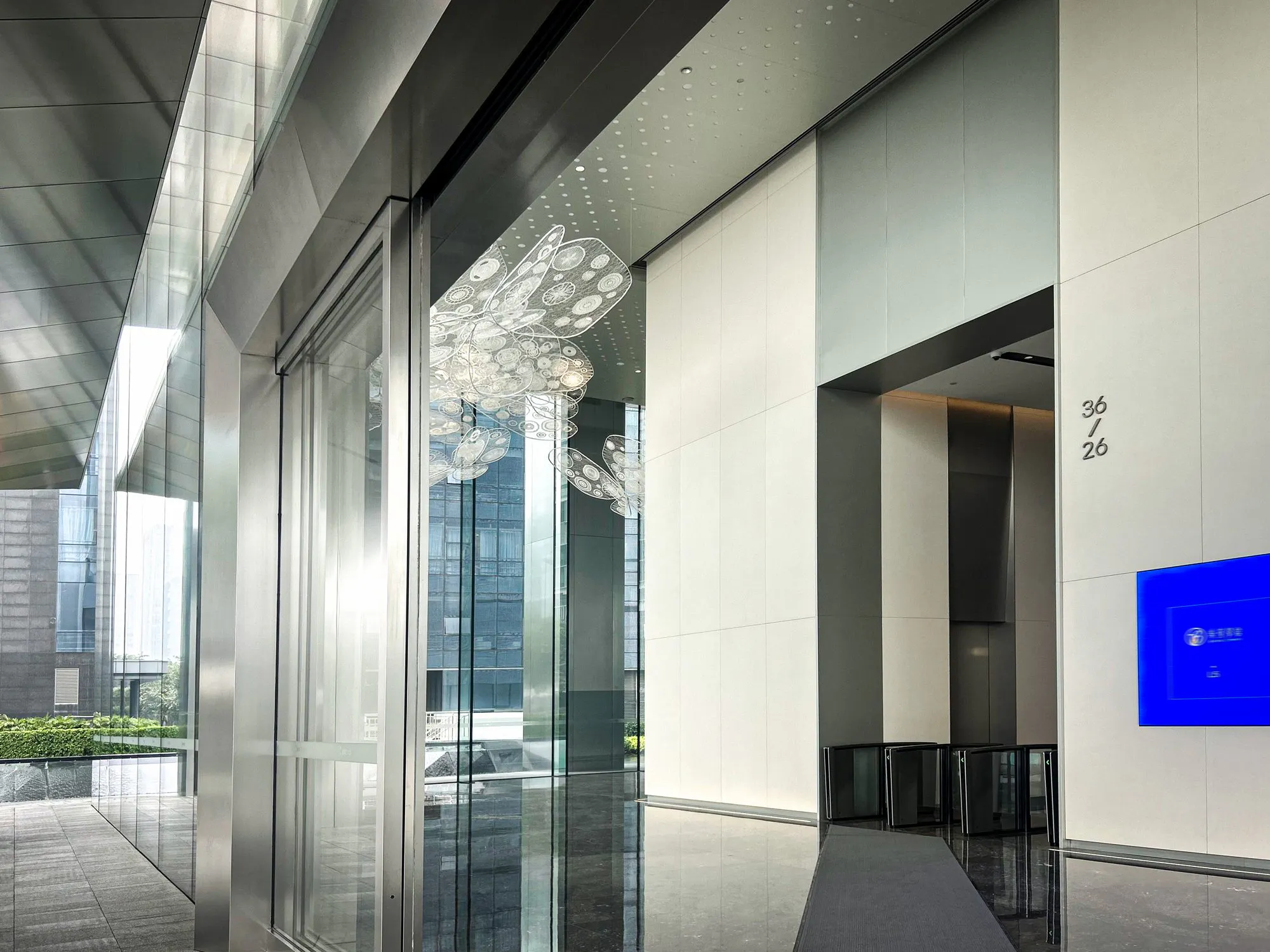 Kingdee Cloud Building (8) Image 56 of Kingdee Cloud Building 8.jpg?auto=format%2Ccompress&ixlib=php 3.3 in The Blomma planter in Dekton combines design with a love of plants - Cosentino