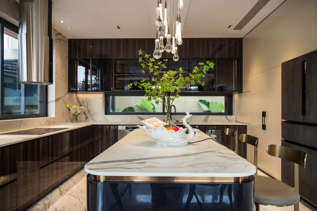 Mystery Villa Vietnam (2) Mystery Villa Vietnam (2)