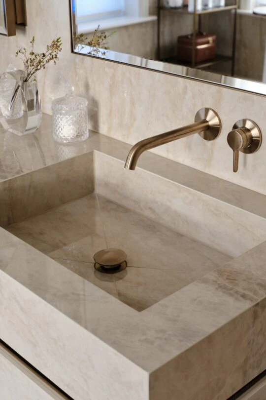 Oxshott (10) Oxshott (10)