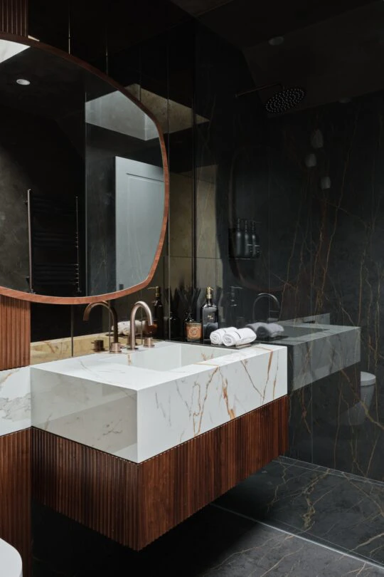 Oxshott (20) Oxshott (20)