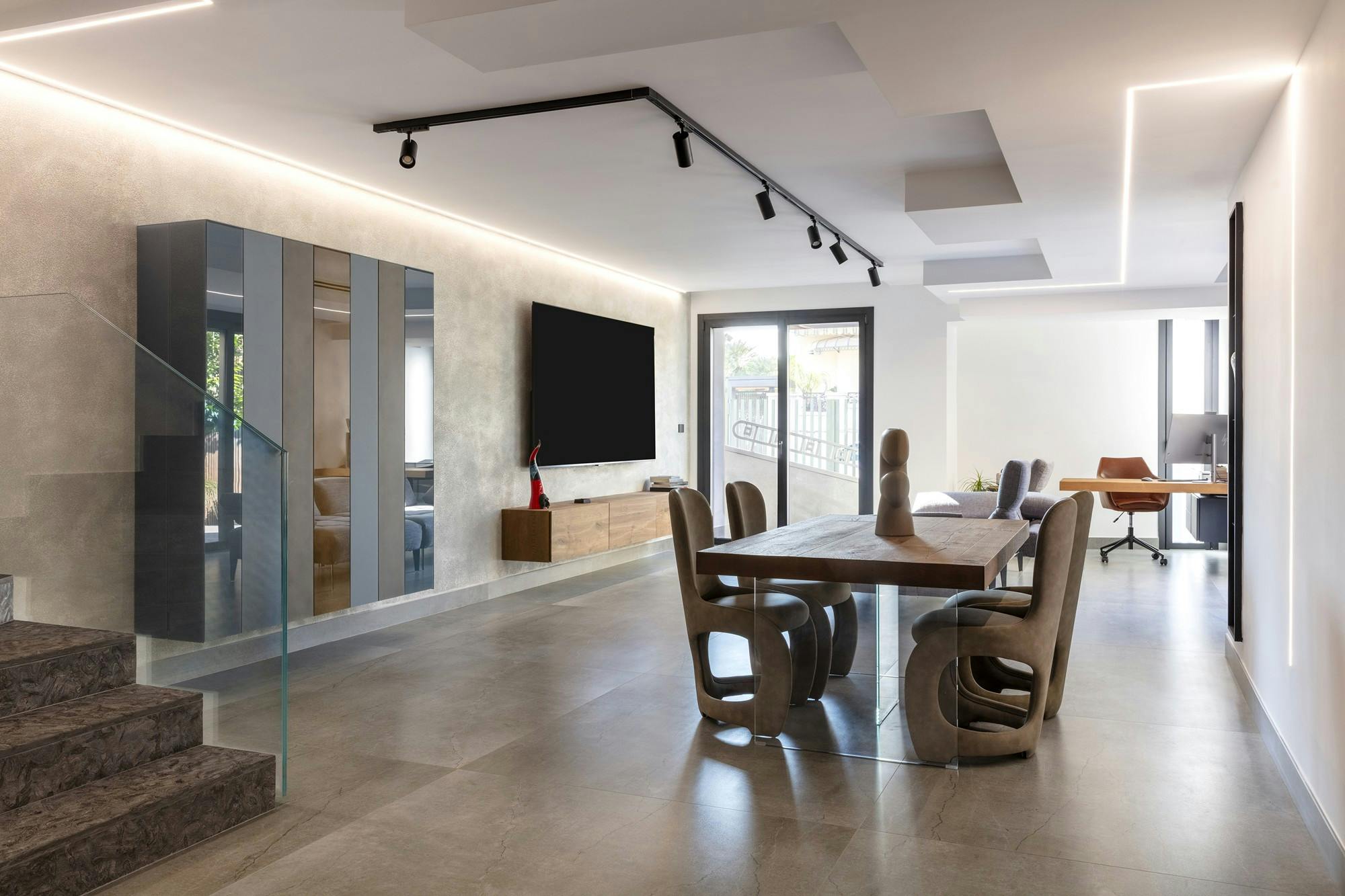 Villa Grey (19) Image 44 of Villa Grey 19.jpg?auto=format%2Ccompress&ixlib=php 3.3 in A sober and immersive interior where metal, wood, and Silestone interact with elegance - Cosentino