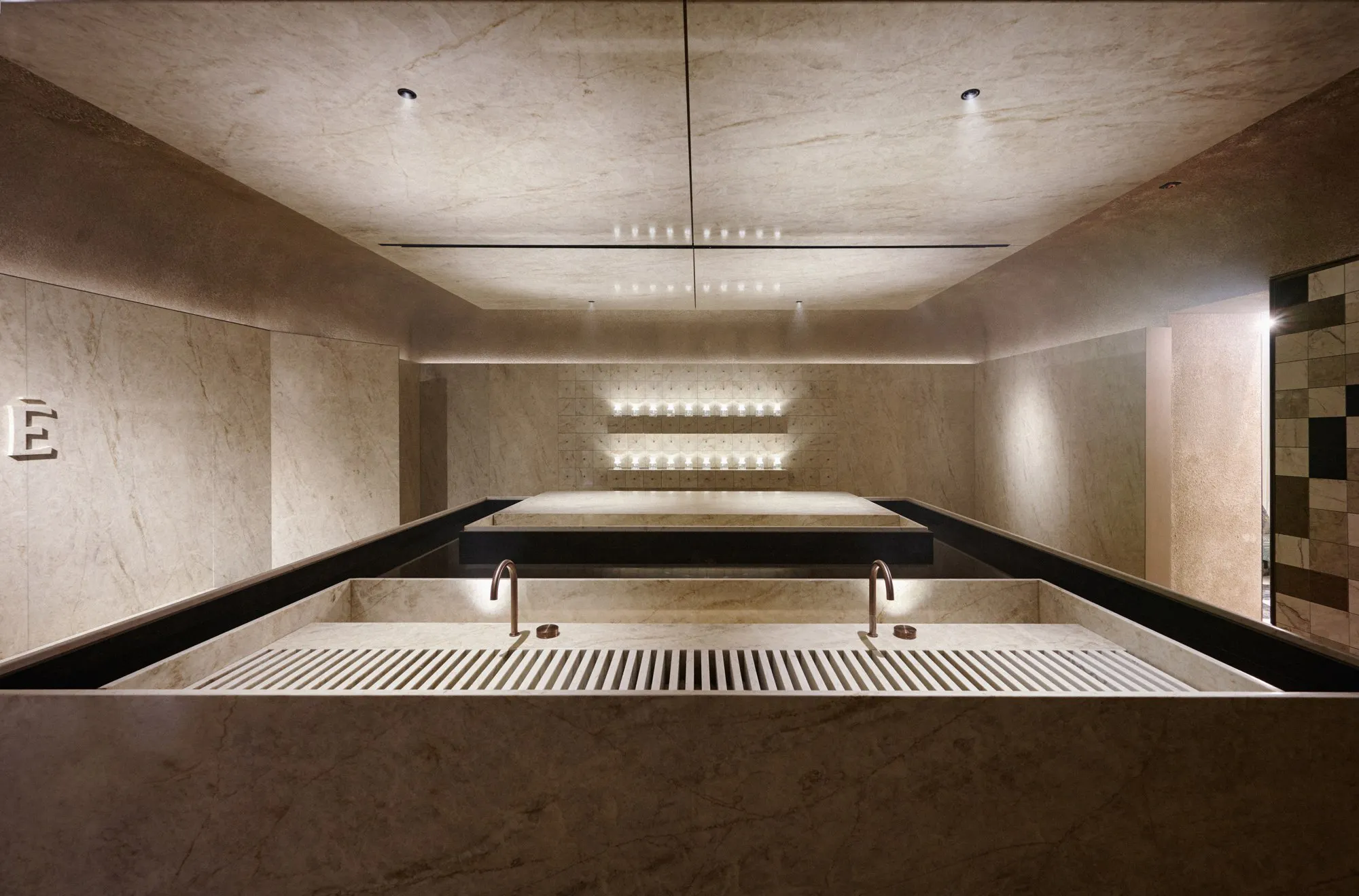 cosentino_casadecor26_034_LGC_0609 Image 8 of cosentino casadecor26 034 LGC 0609.jpg?auto=format%2Ccompress&ixlib=php 3.3 in A perfect façade for seaside living - Cosentino